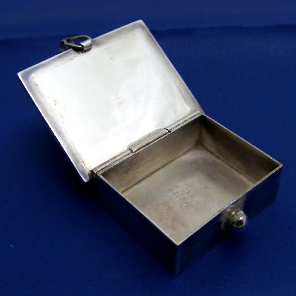 (A2150)925 Silver pillbox. Made in Mexican